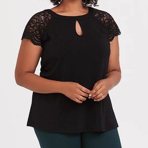Torrid Black Keyhole Lace Sleeve Shirt Size 4